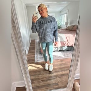 Nobull Camo Crew Neck Sweatshirt Women’s Medium